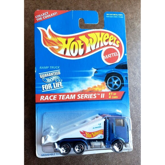 Hot Wheels RAMP TRUCK MAINLINE Green #774 & RACE TEAM SERIES II Blue #395 LOT X2 - Picture 9 of 16